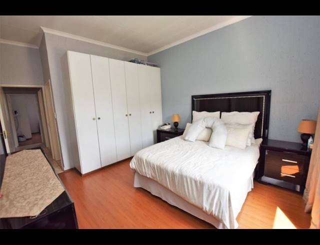 2 BEDROOM PROPERTY TO RENT IN PAULSHOF